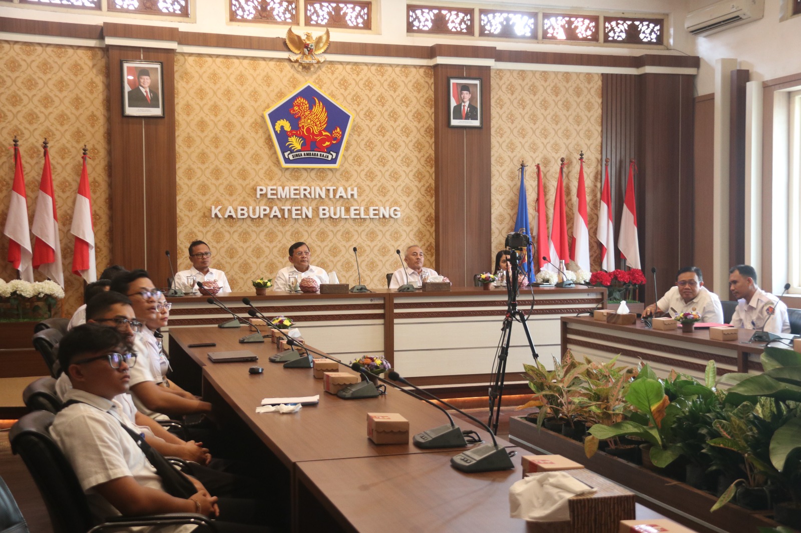 UPTD Puskesmas Sawan I Raih Penghargaan Zona Integritas WBK dan WBBM