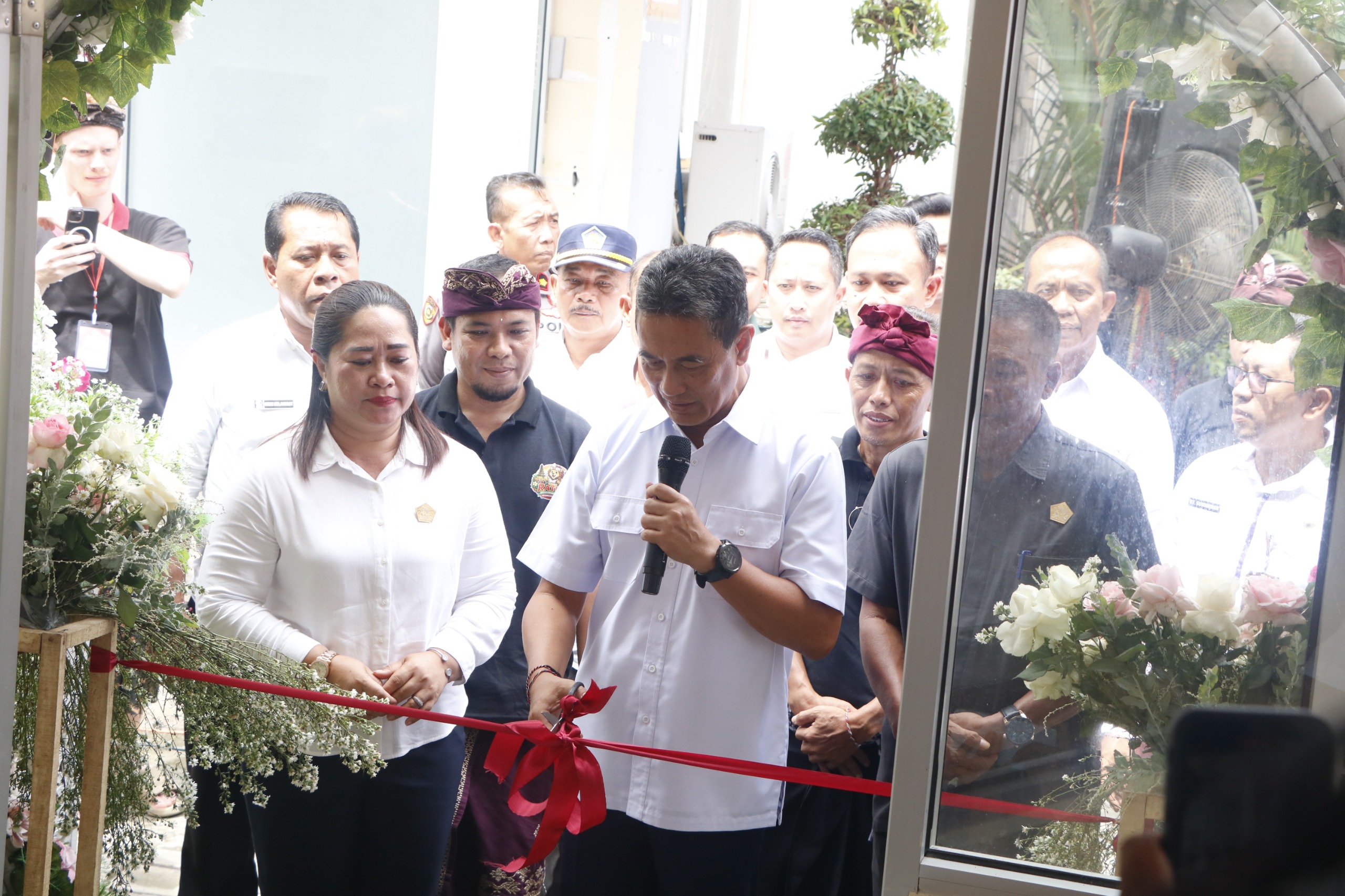 Launching Rumah Pajang UMKM Singa Ratna, Wabup Buleleng Dorong Penguatan Promosi Terpusat