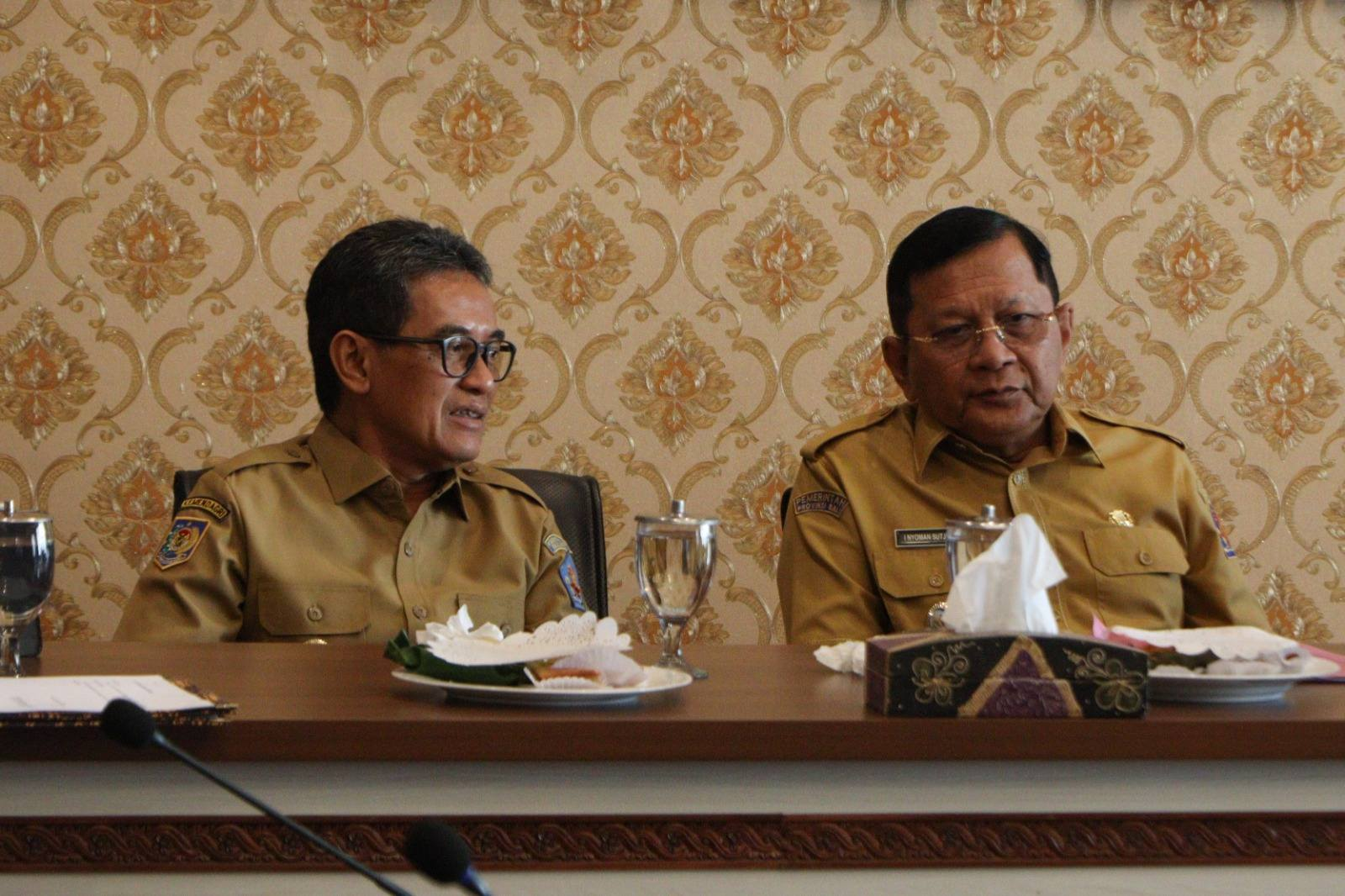 Pemkab Buleleng Sosialisasikan Hibah Rp13,7 Miliar untuk Desa Adat dan Subak