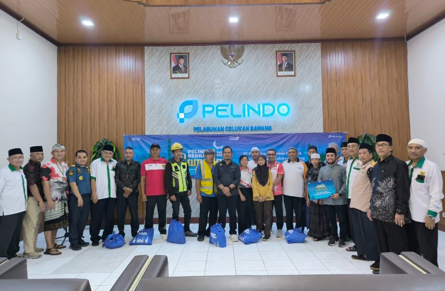 Bupati Sutjidra Apresiasi Program TJSL Pelindo, 1.300 Paket Sembako Disalurkan di Celukan Bawang