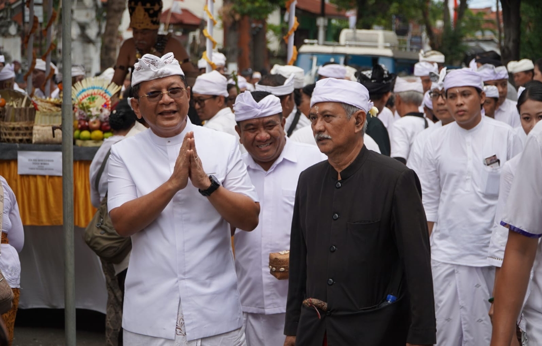 Nyepi dan Idulfitri Beriringan, Bupati Sutjidra Ajak Warga Buleleng Jaga Toleransi