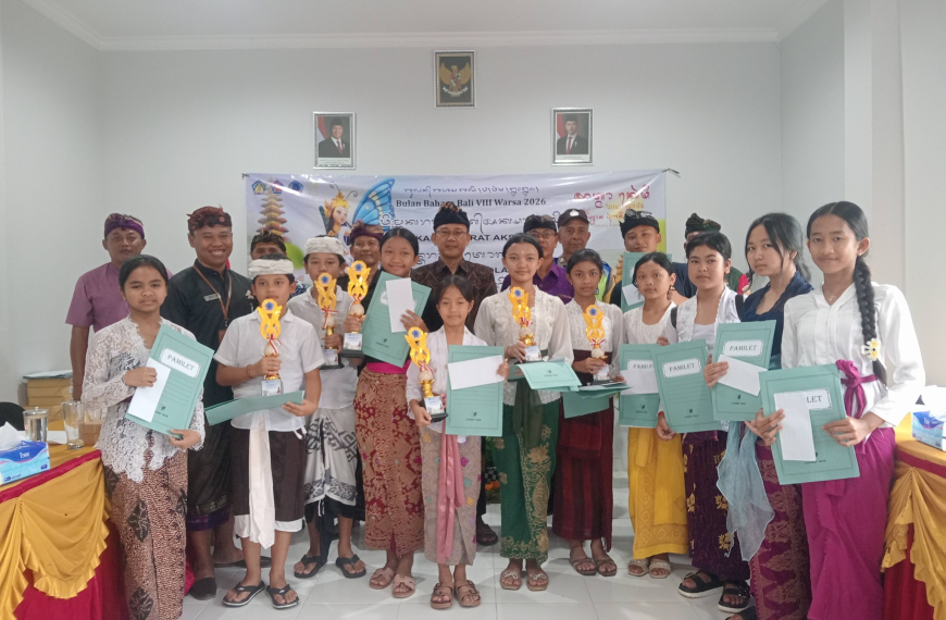 Pemdes Gitgit Gelar Bulan Bahasa Bali 2026, Lomba Nyurat Aksara Bali Tingkat SD