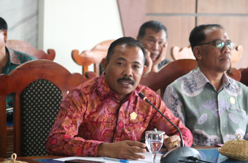 Ranperda Pajak dan Retribusi Disetujui, DPRD Buleleng Tekankan Edukasi UMKM dan Antisipasi Kebocoran Pendapatan