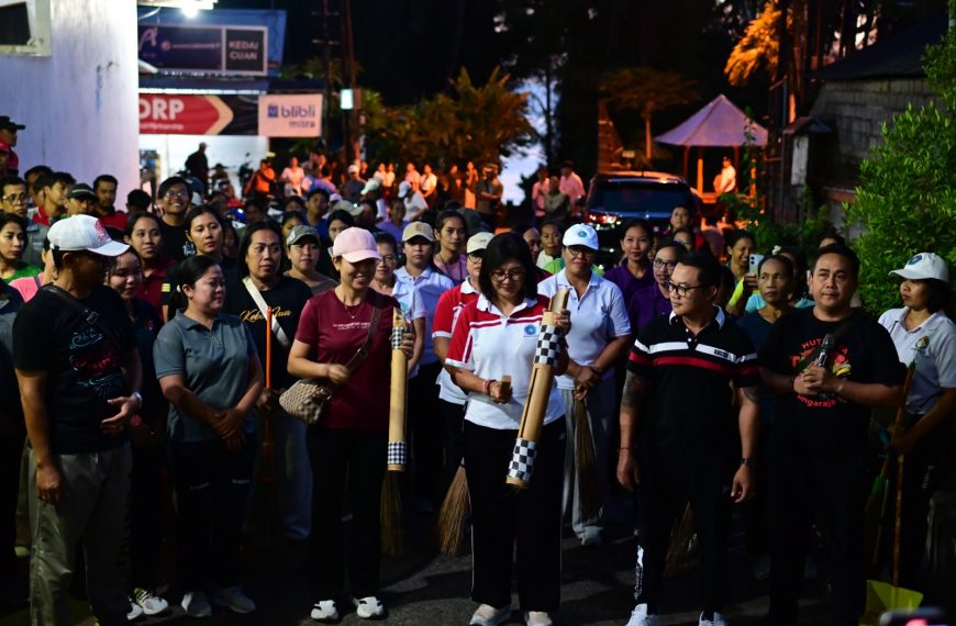 Gerakan Gebug Kulkul PKK Digencarkan, Warga Sambirenteng Diajak Mandiri Kelola Sampah