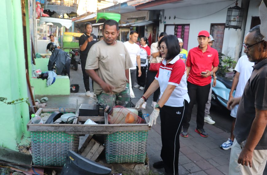 Gerakan Kulkul PKK dan Posyandu Dipantau, Ny. Hermawati Supriatna Tekankan Pemilahan Sampah dari Rumah