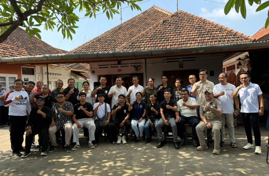 Bichito Coffee Jadi Ruang Temu Gagasan: Sutjidra-Supriatna Rangkul Mahasiswa Wujudkan Buleleng Paten