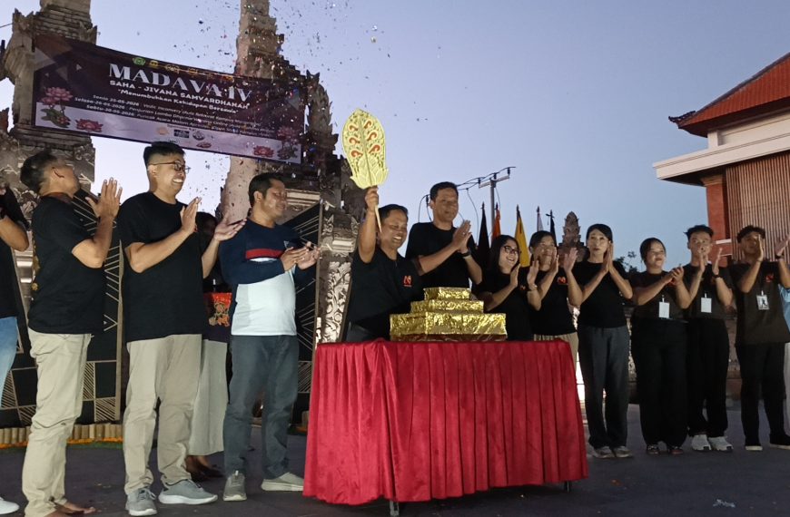 MADAVA IV Berakhir Meriah, Mahasiswa Brahma Widya Buktikan Kreativitas Tanpa Batas di Tengah Keterbatasan