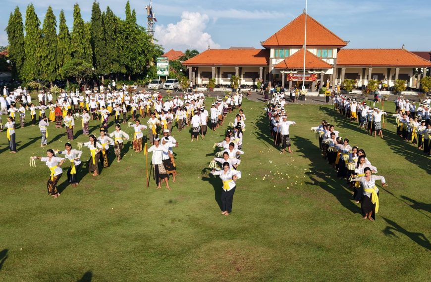Spendaraja Gelar Pagelaran “Bangga Berbudaya”, Ribuan Siswa Tampilkan Kreativitas Seni Tradisional