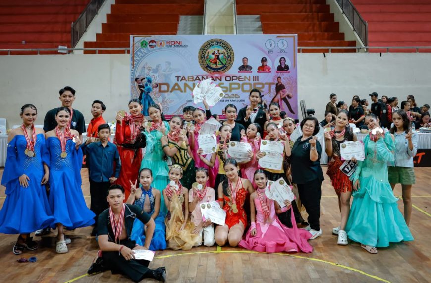 Sapu Puluhan Medali di Tabanan Open III 2026, Dancesport Buleleng Kian Percaya Diri