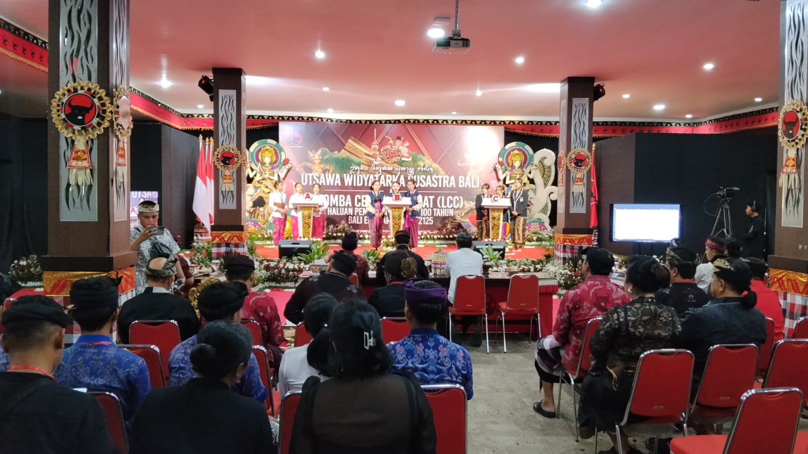 SMAN Bali Mandara dan SMK N Bali Mandara Melaju ke Final LCC Haluan Pembangunan Bali 100 Tahun (2025–2125)