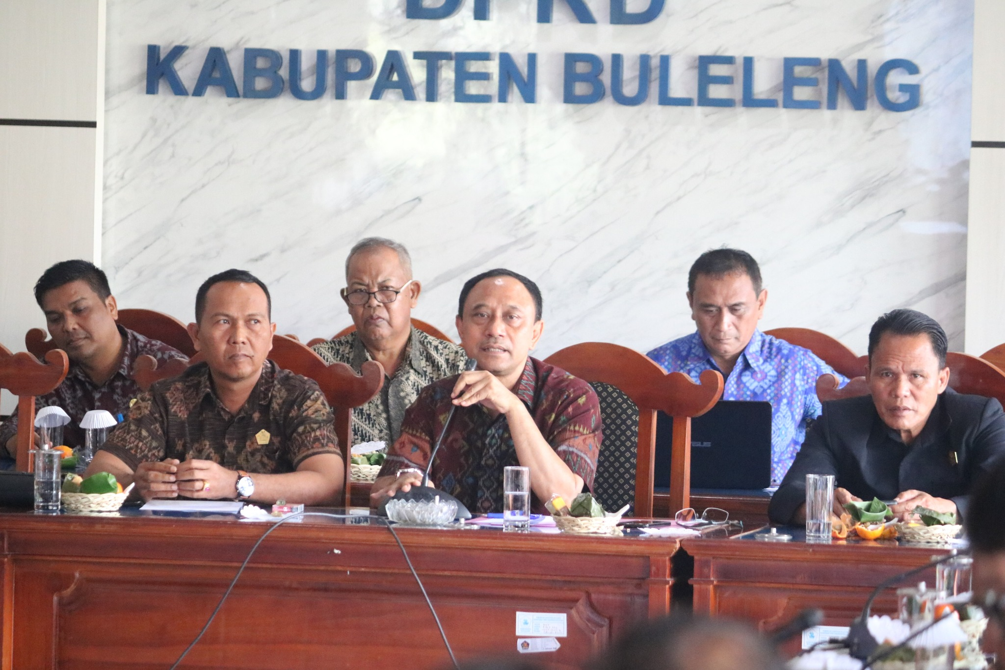 Komisi II DPRD Buleleng Evaluasi Pengelolaan TPS3R, 19 Unit Belum Beroperasi Optimal