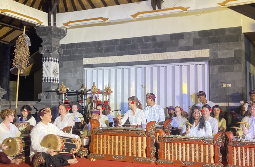 Harmoni Lintas Budaya, Mahasiswa University of Waterloo dan Sekaa Gong Eka Wakya Tampilkan Empat Karya