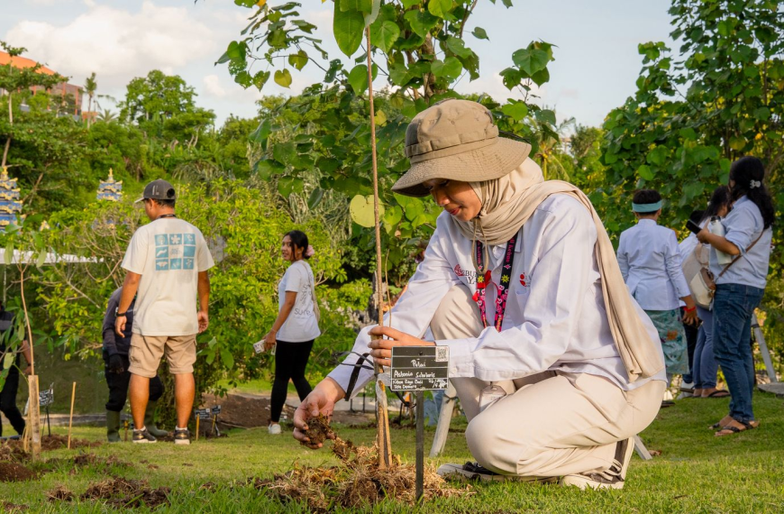 Kebun Raya Eka Karya Bali dan Nuanu Creative City Kolaborasi Hijaukan Bali Lewat Penanaman 1.000 Pohon
