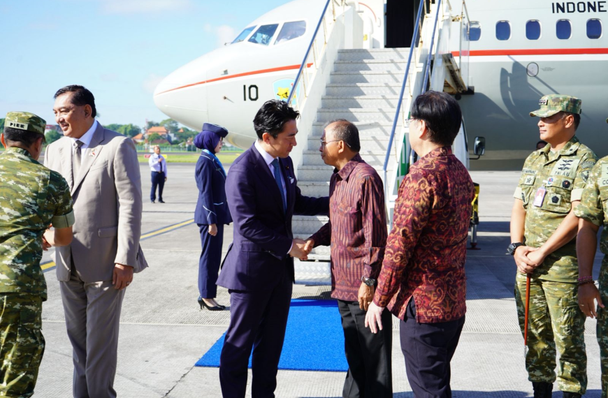 Koster Lepas Menhan RI dan Jepang dari Bali, Perkuat Kerja Sama Pertahanan Kedua Negara