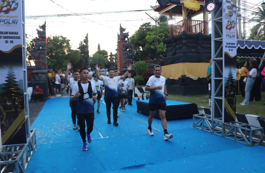 Wabup Gede Supriatna Ikuti Bhayangkara Fun Run 5K, Ribuan Peserta Meriahkan Hari Bhayangkara ke-80
