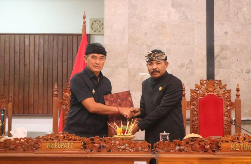 Paripurna DPRD Buleleng Bahas Pertanggungjawaban APBD 2025 dan Pengelolaan Aset Daerah