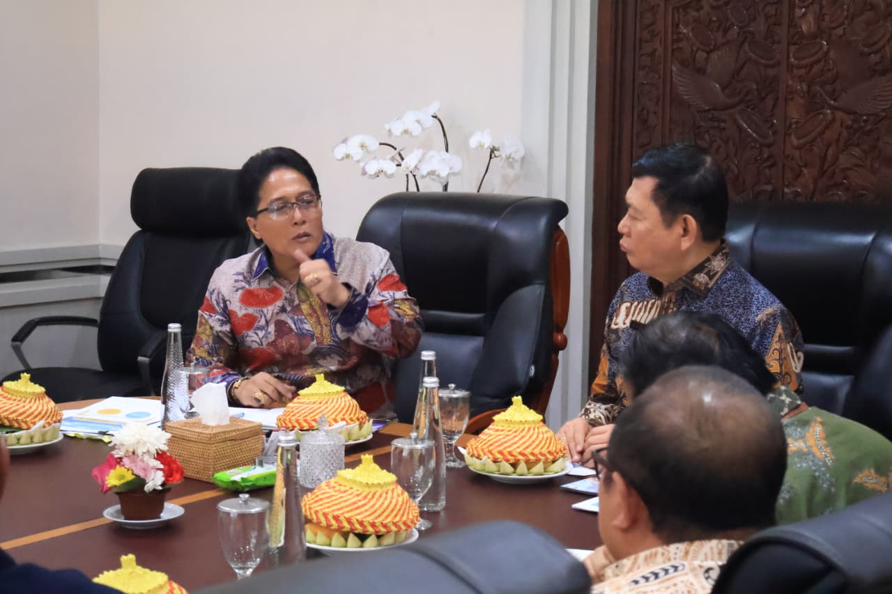 Wagub Giri Prasta: Masa Depan Pariwisata Ada pada Destinasi Berkualitas dan Desa Wisata
