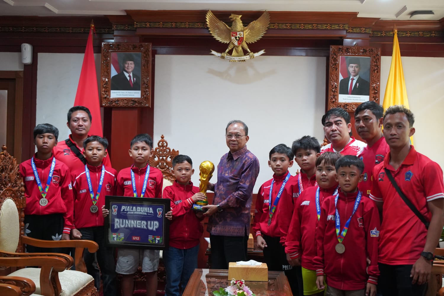 Dukung Talenta Muda Bali, Gubernur Koster Fasilitasi Turnamen Academy Football Denpasar United