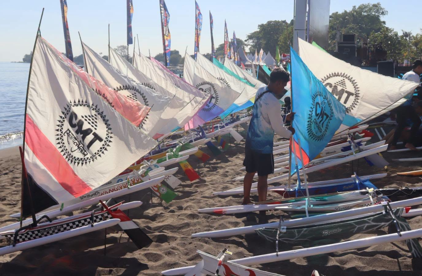 Tradisi Bahari Buleleng Mendunia, Mini Sailboat Tournament II Jadi Magnet Lovina Festival 2026