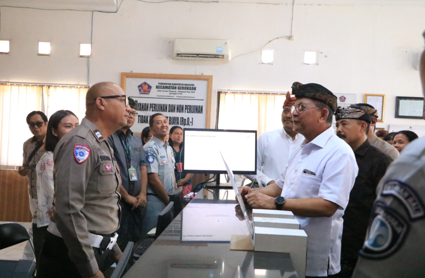 Permudah Layanan Pajak, Bupati Sutjidra Resmikan Samsat Gerai di Kecamatan Gerokgak