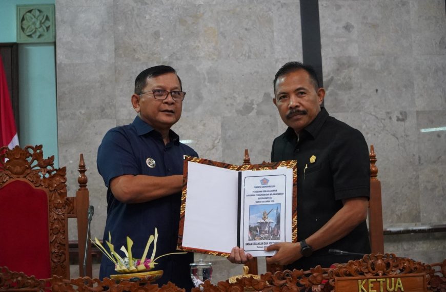 Bupati Sutjidra Tegaskan Efektivitas dan Efisiensi Jadi Dasar Pembahasan Perubahan APBD 2026