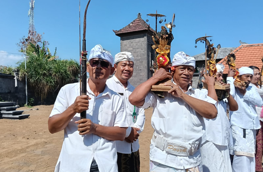 Sebelum Dipugar, Pratima Pura Segara Buleleng Disemayamkan Sementara di Rumah Jro Mangku