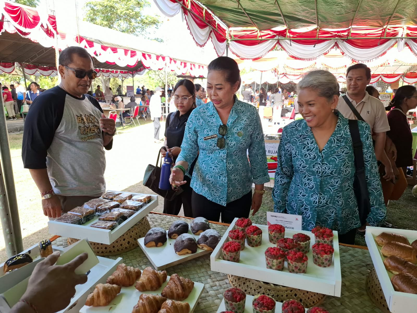 Dari Belanja hingga Berbagi, TP PKK Buleleng Dukung Penguatan Ekonomi Keluarga